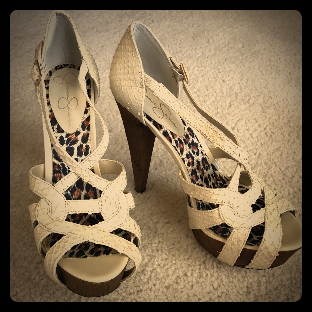 JESSICA SIMPSON HEELS